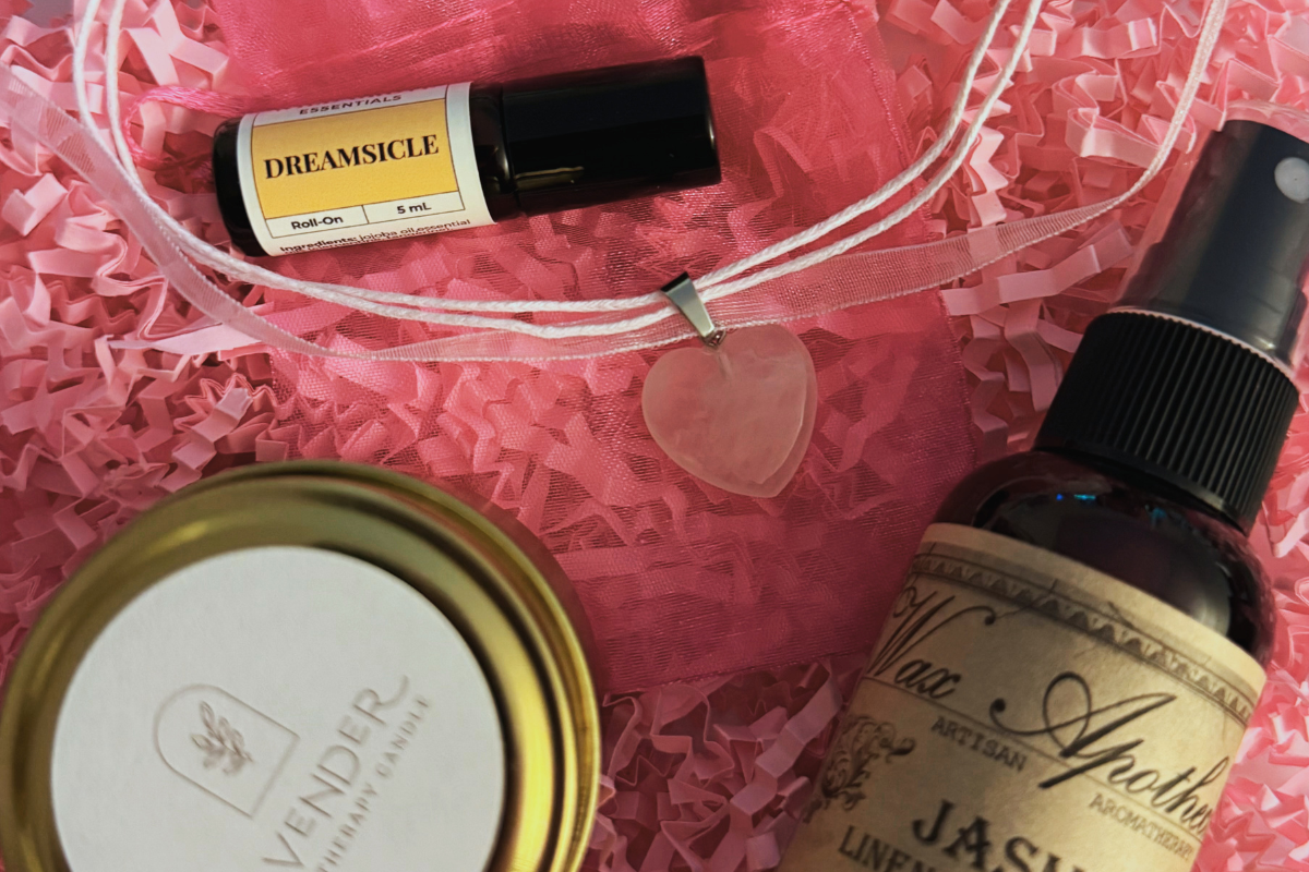 Unboxing Life Is Better in Pink - May Scent of the Month